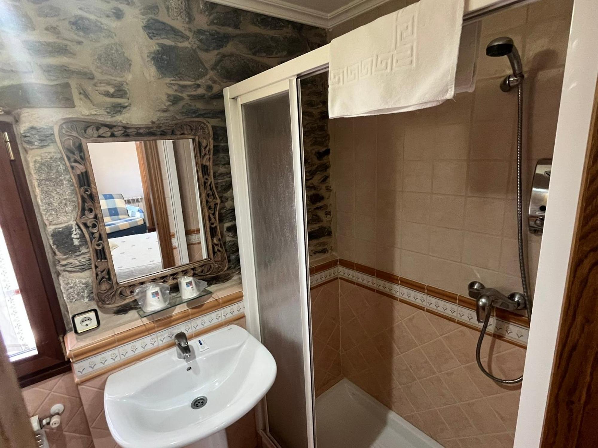 Caldelas Sacra-pension Rustica 3 Estrellas Casa de hóspedes 3*