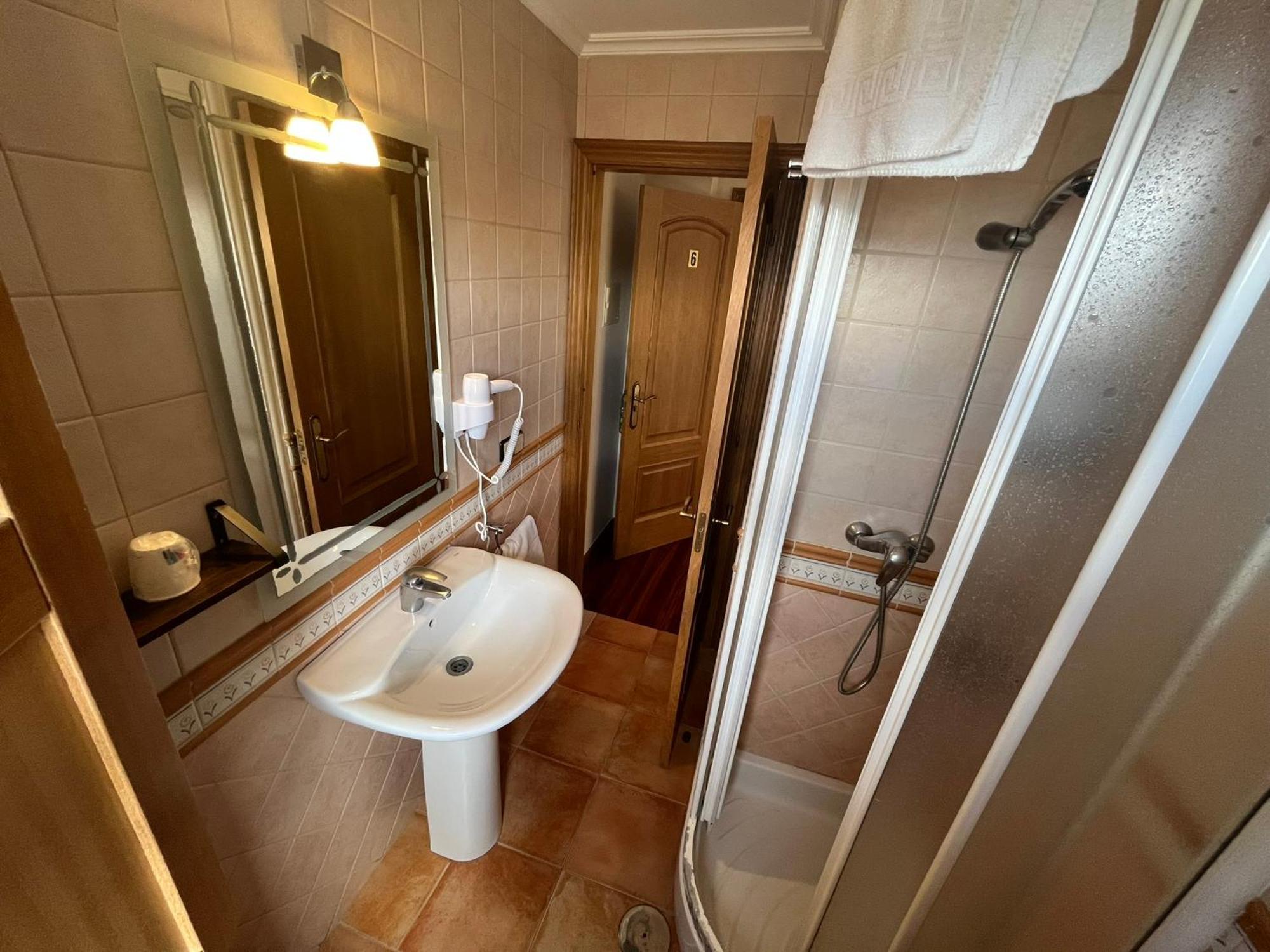 Caldelas Sacra-pension Rustica 3 Estrellas